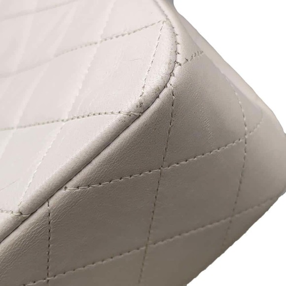 CHANEL Shoulder Bag Matelasse Coco Mark Lambskin White ⭐ - Picture 7 of 13